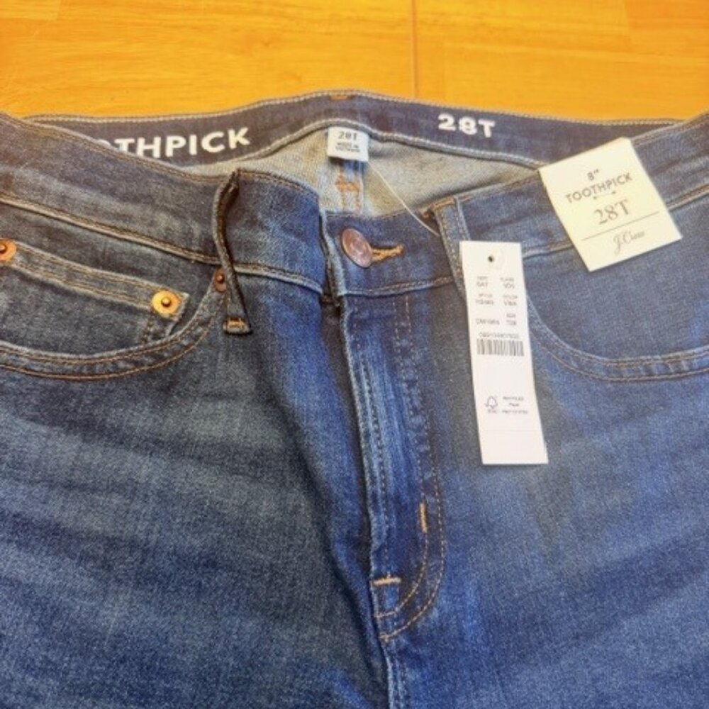 J Crew Toothpick Low-Rise Jeans 28T  NWT